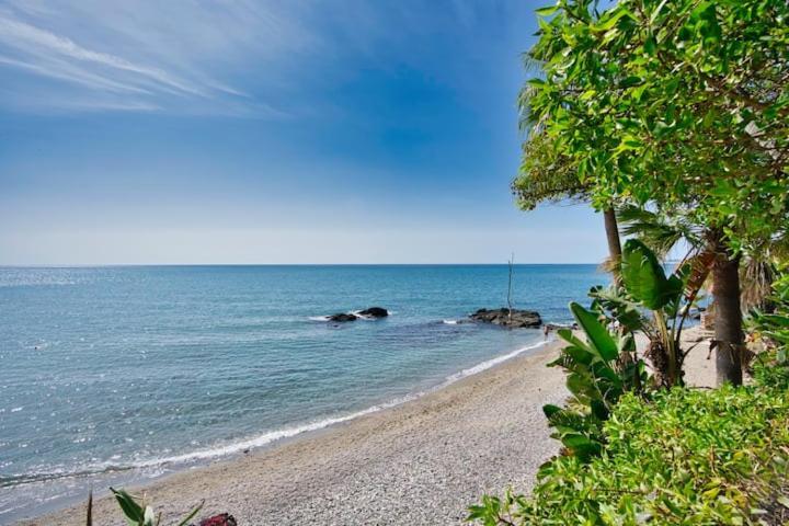 Sea Blue Apartment - Frente Al Mar Бенальмадена Экстерьер фото