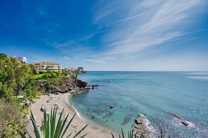 Sea Blue Apartment - Frente Al Mar Бенальмадена Экстерьер фото